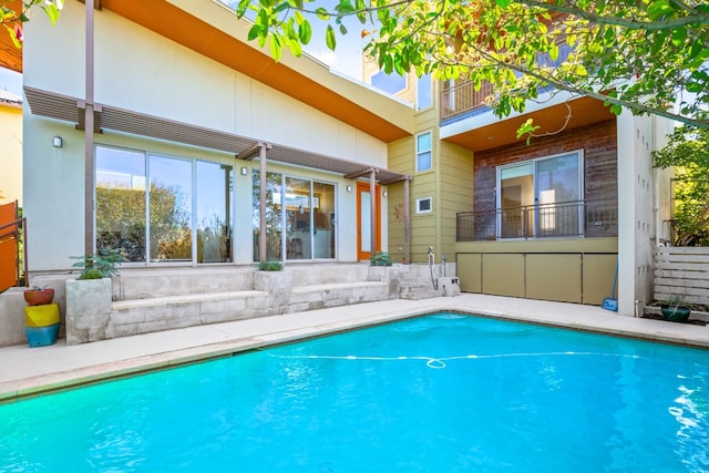 5309 Sendero Hills Pkwy, Austin, TX 78724 - view of outdoor pool
