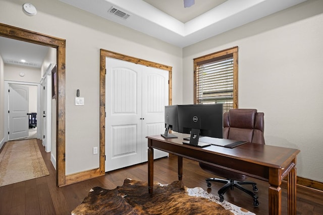 121 Gloria Blvd, Smithville, TX 78957 - office with baseboards and dark wood-type flooring