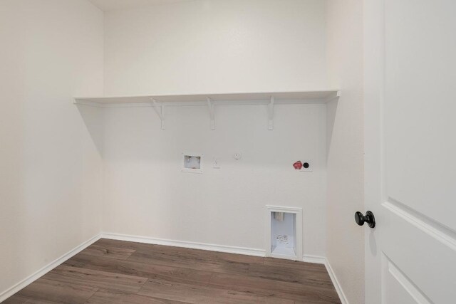 4923 Mozzafiato Ln, Round Rock, TX 78665 - laundry room featuring gas dryer hookup, wood finished floors, baseboards, and hookup for a washing machine