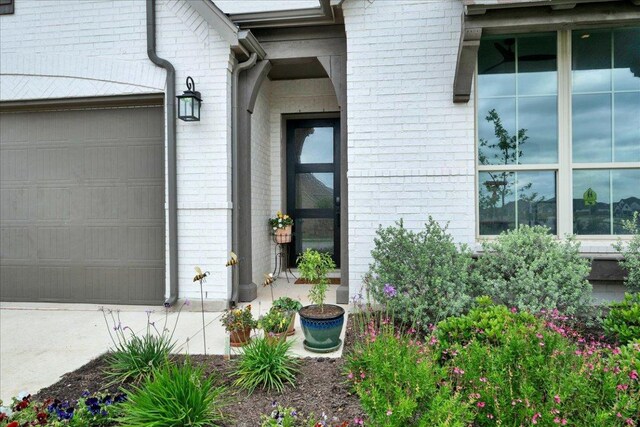 1945 Sir Nathaniel Ln, Leander, TX 78641 - photo 2