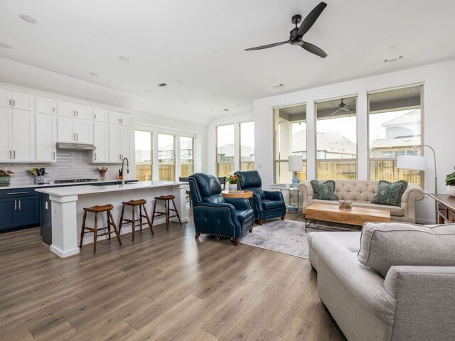 1945 Sir Nathaniel Ln, Leander, TX 78641 - photo 3