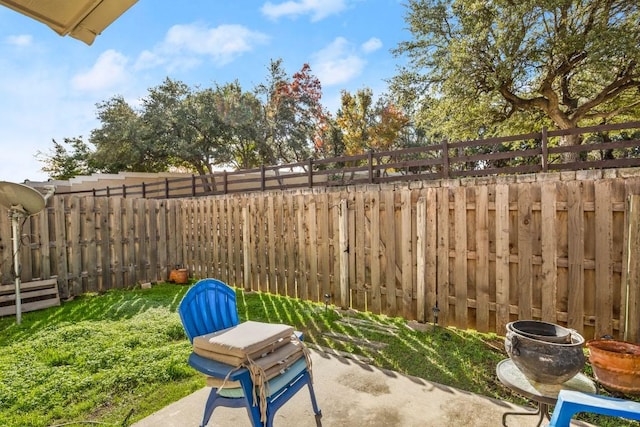 3300 Forest Creek Dr Unit 57, Round Rock, TX 78664 - view of patio / terrace featuring fence