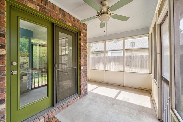 2317 Sycamore Trl, Round Rock, TX 78664 - unfurnished sunroom featuring ceiling fan