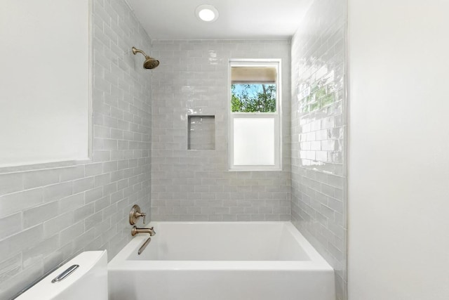 6209 Peggy St, Austin, TX 78723 - full bath featuring shower / bath combination and tile walls