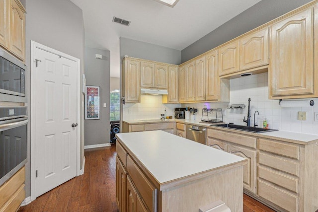 602 Leisurewoods Dr, Buda, TX 78610 - photo 5