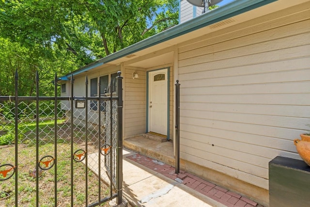 12309 Little Fatima Ln, Austin, TX 78753 - entrance to property with fence
