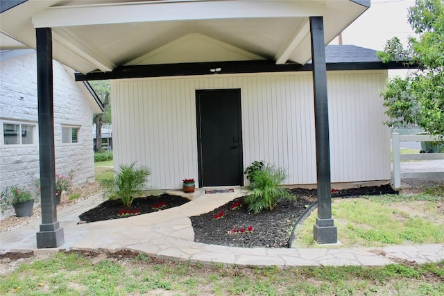 24701 Martin Ln, Spicewood, TX 78669 - view of exterior entry