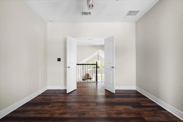 5517 Brady Bayou Cv, Austin, TX 78738 - empty room with wood finished floors and baseboards