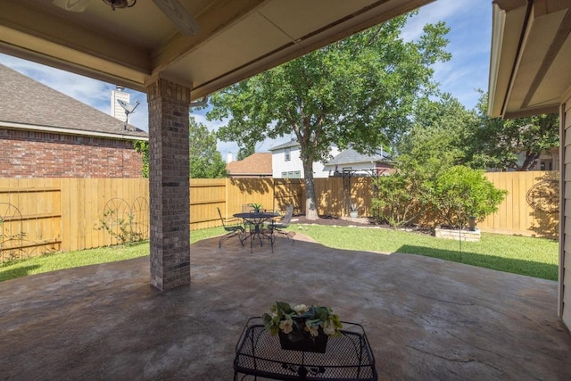 765 Bent Wood Pl, Round Rock, TX 78665 - view of patio with outdoor dining area and a fenced backyard