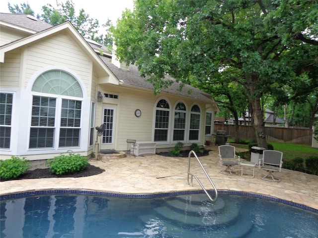 4003 Wyman Cv, Round Rock, TX 78681 - view of swimming pool with a patio area and grilling area