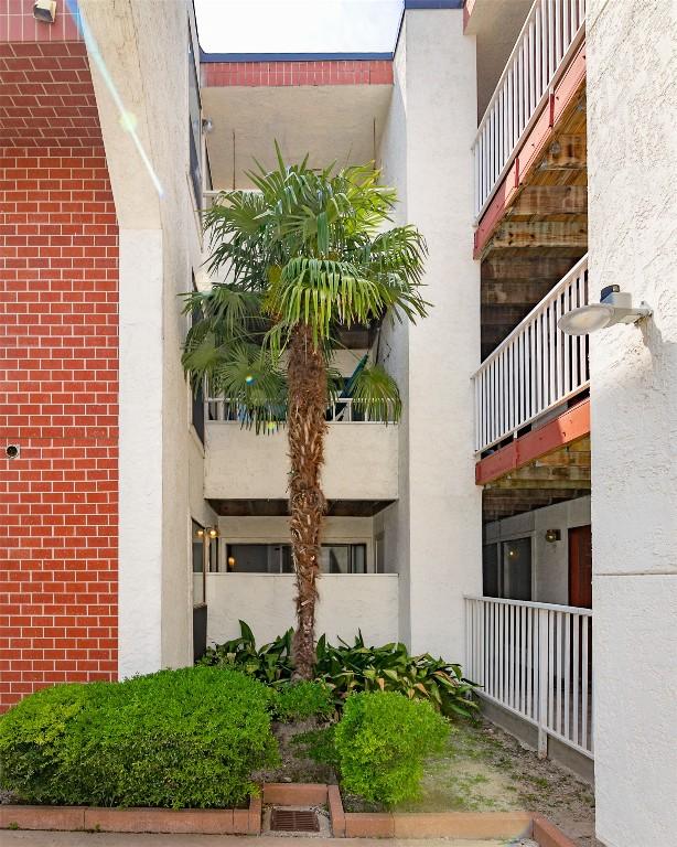 3115 Helms St Unit 115, Austin, TX 78705 - view of building exterior