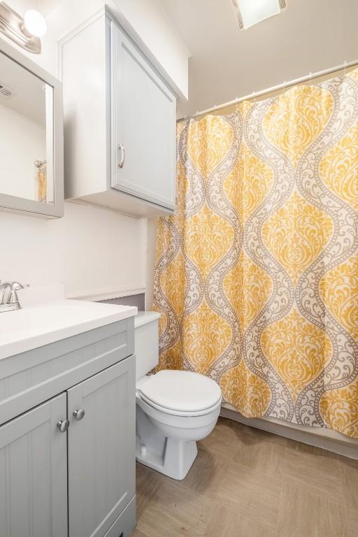 7503 Islander Dr, Austin, TX 78749 - bathroom featuring toilet and vanity