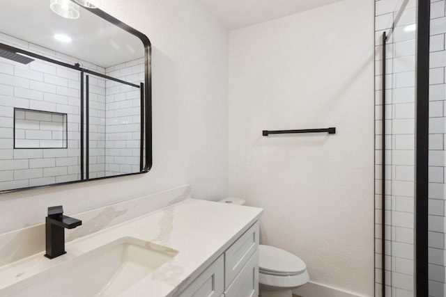 12127 Cabana Ln, Austin, TX 78727 - full bathroom featuring vanity and tiled shower