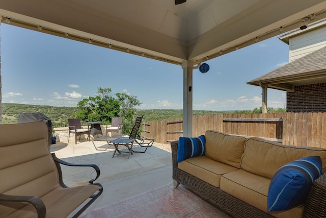 22208 Coyote Cave Trl, Spicewood, TX 78669 - view of patio / terrace with an outdoor hangout area