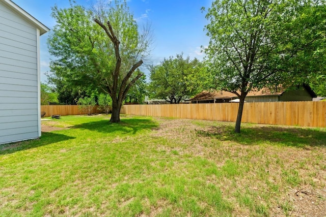 11708 Rotherham Dr, Austin, TX 78753 - view of fenced backyard