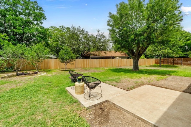 11708 Rotherham Dr, Austin, TX 78753 - fenced backyard with a patio area