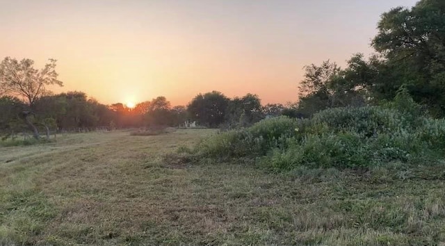 510 E Washington St, Groesbeck, TX 76653 - photo 9
