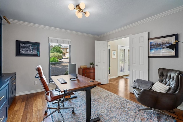 5503 Courtyard Dr, Austin, TX 78731 - office space with wood finished floors, crown molding, and baseboards