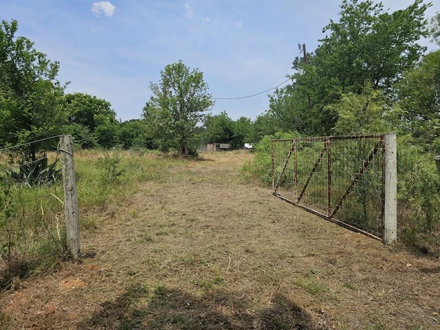 953 Lower Elgin Rd, Elgin, TX 78621