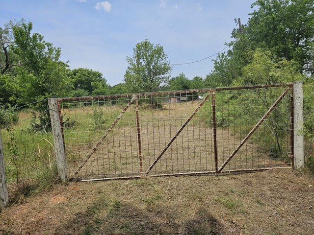 953 Lower Elgin Rd, Elgin, TX 78621 - photo 19