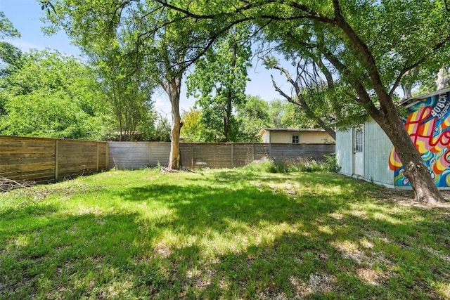 306 Juarez St, San Marcos, TX 78666 - view of yard
