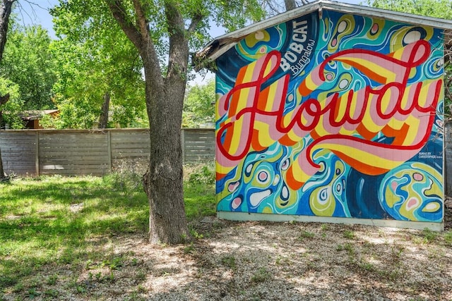 306 Juarez St, San Marcos, TX 78666 - exterior view of fence