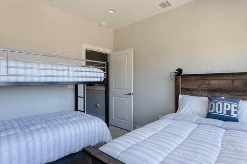 807 E 16th St Unit A, Austin, TX 78702 - photo 23