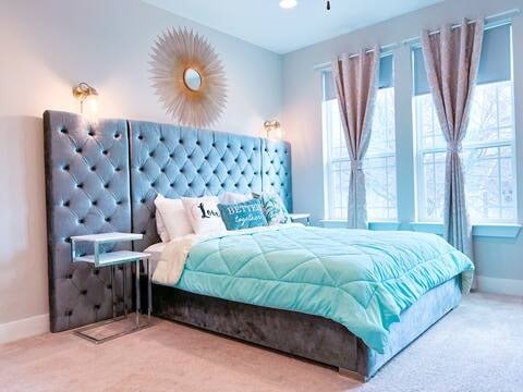 807 E 16th St Unit B, Austin, TX 78702 - bedroom with carpet floors