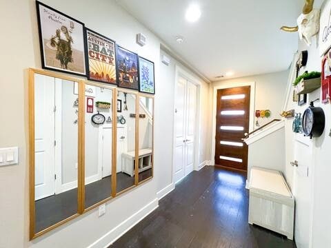 807 E 16th St Unit B, Austin, TX 78702 - mudroom featuring dark wood-style floors and baseboards