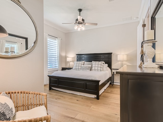 240 Townes Ct, Dripping Springs, TX 78620 - bedroom featuring ornamental molding, light wood finished floors, and ceiling fan