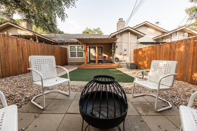 311 Quarry St, San Marcos, TX 78666 - view of patio / terrace with an outdoor fire pit