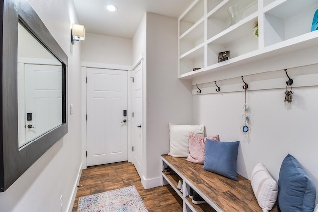 400 Capstone Dr, Marble Falls, TX 78654 - mudroom with dark wood-style flooring, recessed lighting, and baseboards