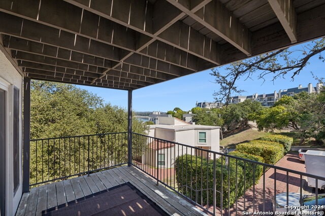 2918 Ranch Road 620th Rd N Unit C122, Austin, TX 78734 - view of wooden terrace