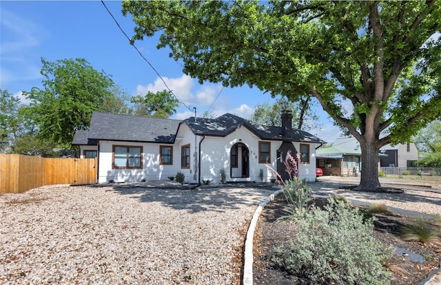 776 Butcher St, New Braunfels, TX 78130 - view of front of house with a chimney