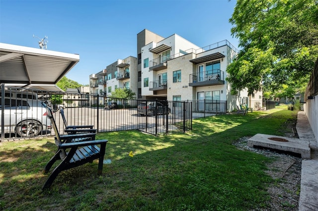 207 W Johanna Unit 108, Austin, TX 78704 - view of yard featuring a residential view