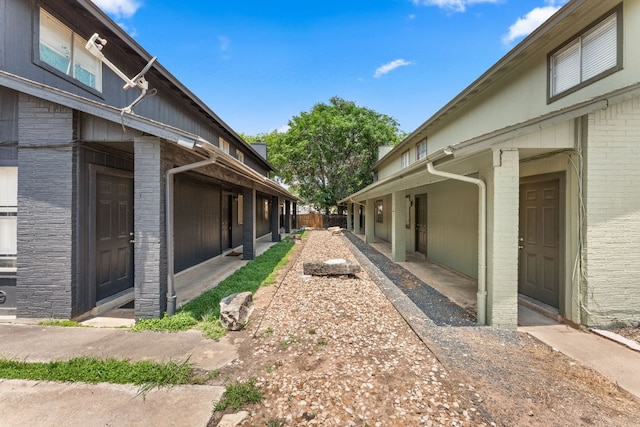 1320 Southport Dr, Austin, TX 78704 - view of yard