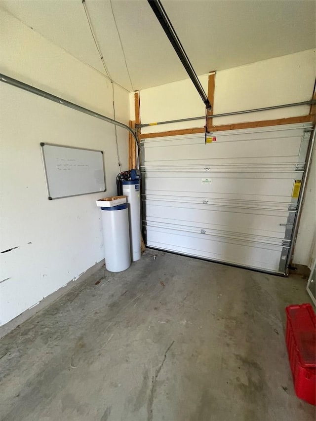 408 Azurite Dr, Jarrell, TX 76537 - garage with water heater