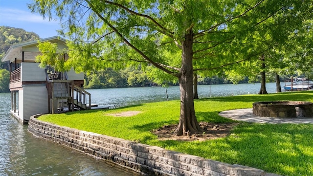 2603 Pearce Rd, Austin, TX 78730 - view of grassy yard with stairs and a water view