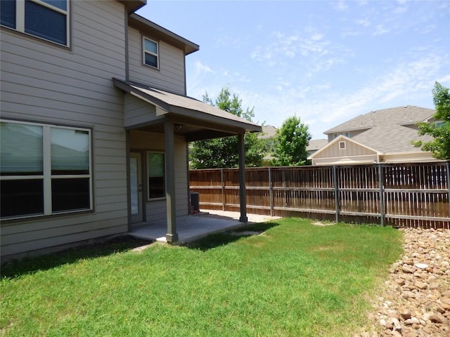 918 Crystal Brook Cv, New Braunfels, TX 78130 - view of yard with a patio