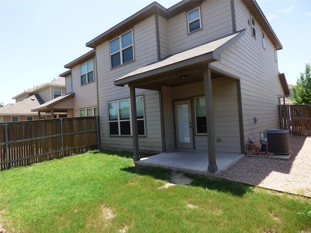 918 Crystal Brook Cv, New Braunfels, TX 78130 - back of property with central AC and a patio