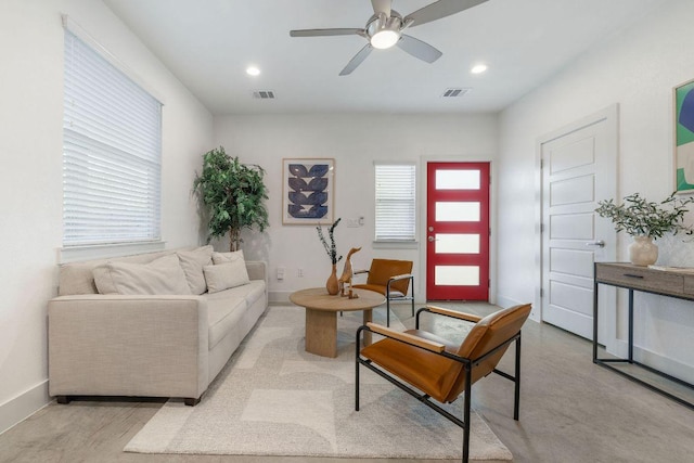 7301 Providence Ave Unit B, Austin, TX 78752 - living area featuring ceiling fan, baseboards, and recessed lighting