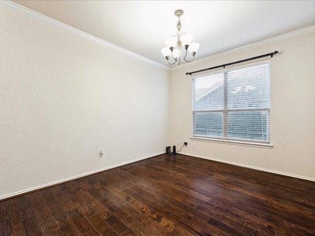 362 Maple Way, New Braunfels, TX 78132 - unfurnished room with a chandelier, wood-type flooring, crown molding, and baseboards