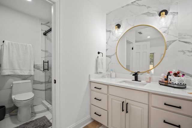 10705 Oak Valley Ct, Austin, TX 78736 - full bath featuring toilet, vanity, a marble finish shower, and recessed lighting