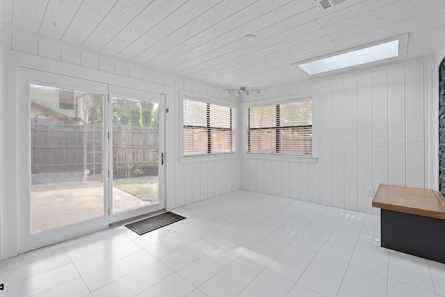 10300 Mourning Dove Dr, Austin, TX 78750 - unfurnished sunroom featuring a skylight