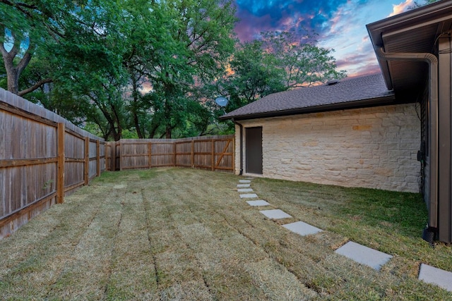 10300 Mourning Dove Dr, Austin, TX 78750 - view of yard at dusk