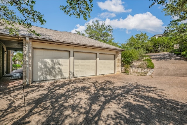137 Firebird St, Lakeway, TX 78734 - view of garage
