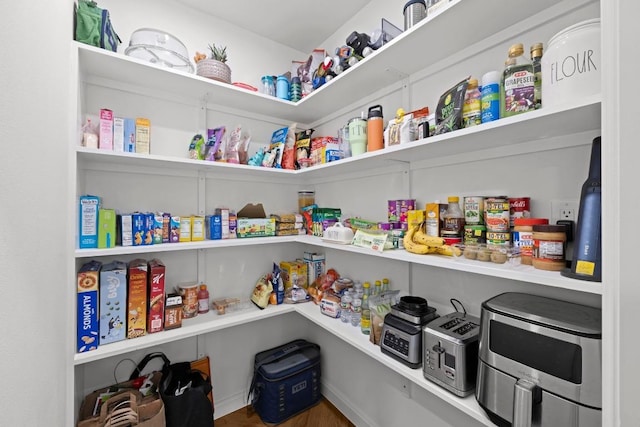 4107 Jefferson St, Austin, TX 78731 - view of pantry