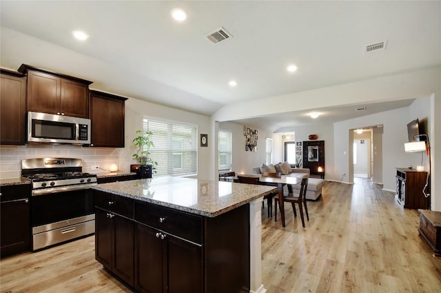 8437 Lamus Wheel, San Antonio, TX 78254 - photo 11