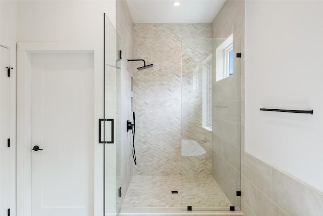 402 Fife Dr, Spicewood, TX 78669 - full bath featuring a shower stall