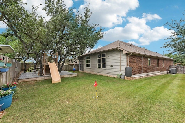 190 Stone View Trl, Austin, TX 78737 - fenced backyard featuring a deck